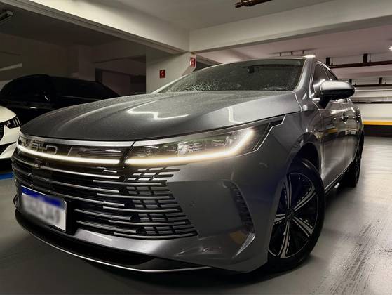 BYD KING 1.5 DM-I PHEV GS AUTOMÁTICO BYD KING 1.5 DM-I PHEV GS AUTOMÁTICO